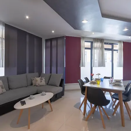 Dora Apartment Podstrana