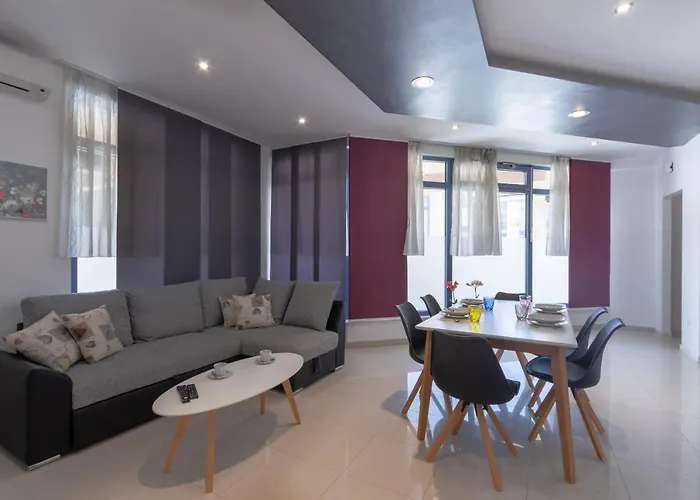 Dora Διαμέρισμα Ποντστράνα